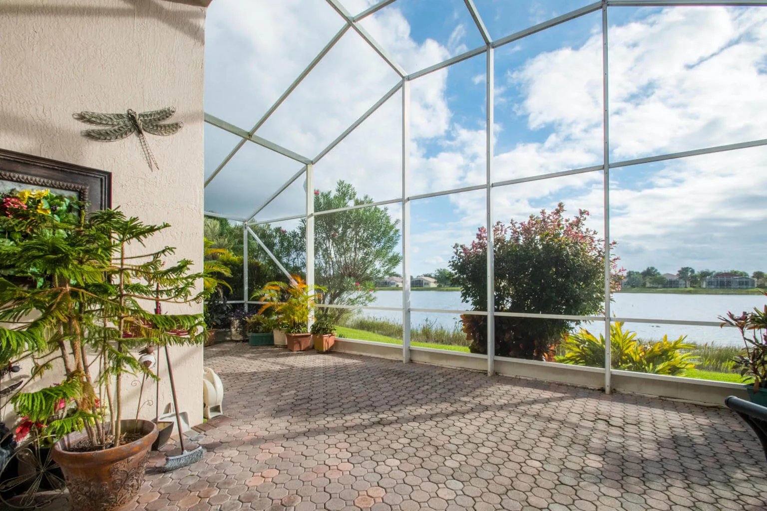 8491 Marsala Way Lake View
