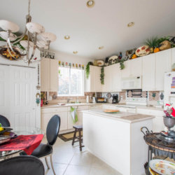 8491 Marsala Way Boynton Beach Florida Kitchen